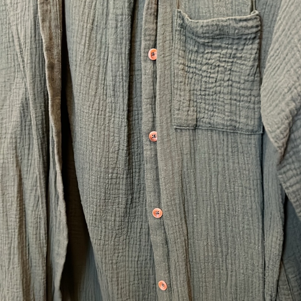 Blue Ivy super long button downn - Picture 4 of 4